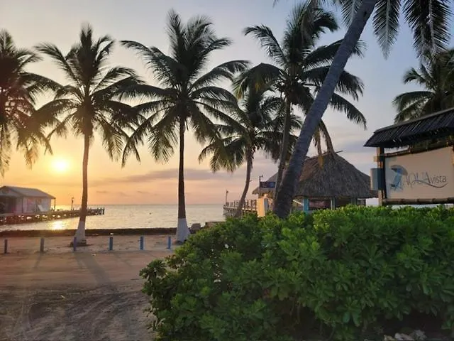 Aqua Vista Hotel